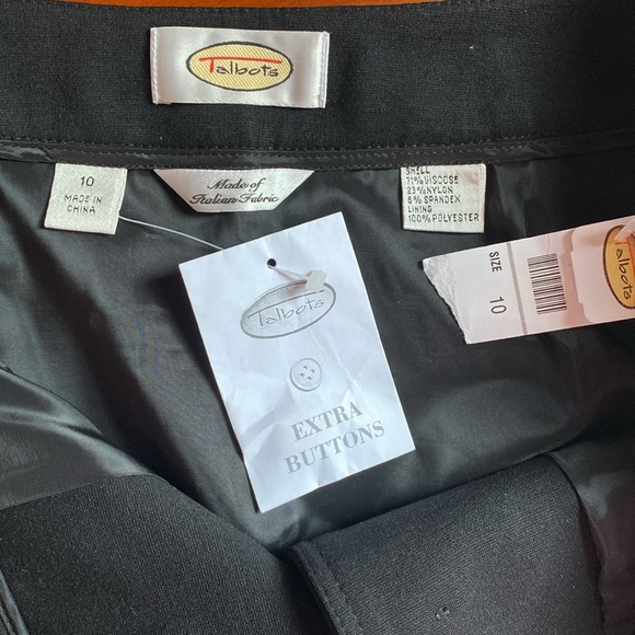 🆕 New Talbots black pencil skirt - Picture 5 of 5